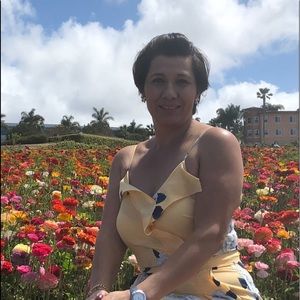 Meet your Posher, Nora